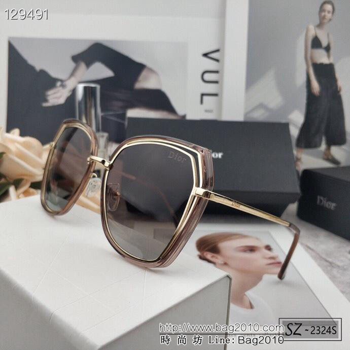 DIOR-迪奧 2019新款 太陽鏡 減輕強光負擔 遮擋有害光線防輻射 出行旅遊必備品 2324S  lly1459